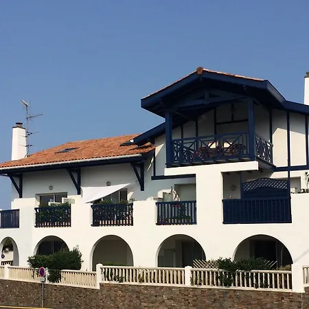 Apartment Bel Vue - 1er Rang Front De *